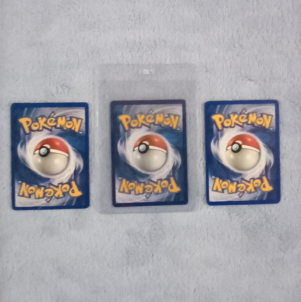 ✨Gengar Crimson Invasion Holo Pokemon Card Bundle✨ - Picture 2 of 8
